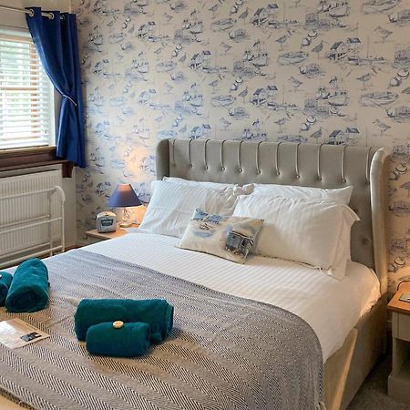 The Boathouse Villa Appledore Bagian luar foto